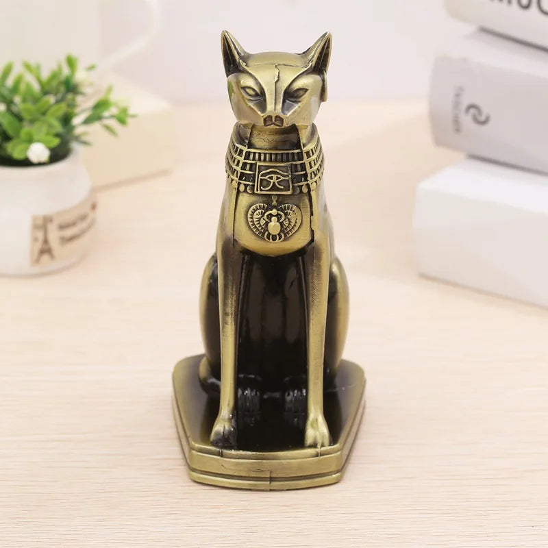 Metal Egyptian Cat Statue Home Decor Handicrafts Ornaments, Retro and Nostalgic Wine Cabinet Decorations