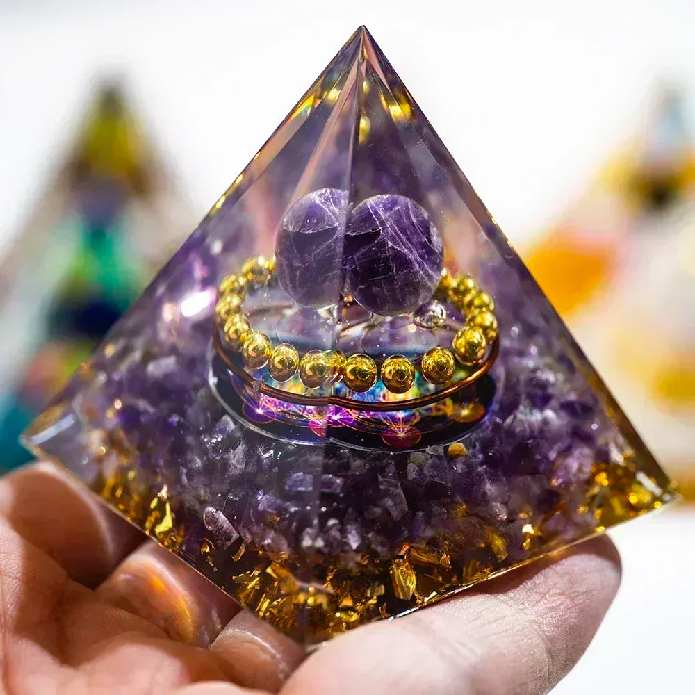 5Cm Natural Crystal Energy Generator Pyramid Peridot Amethyst Reiki Healing Chakra Resin Pyramid Egyptian Decor Room Decoration
