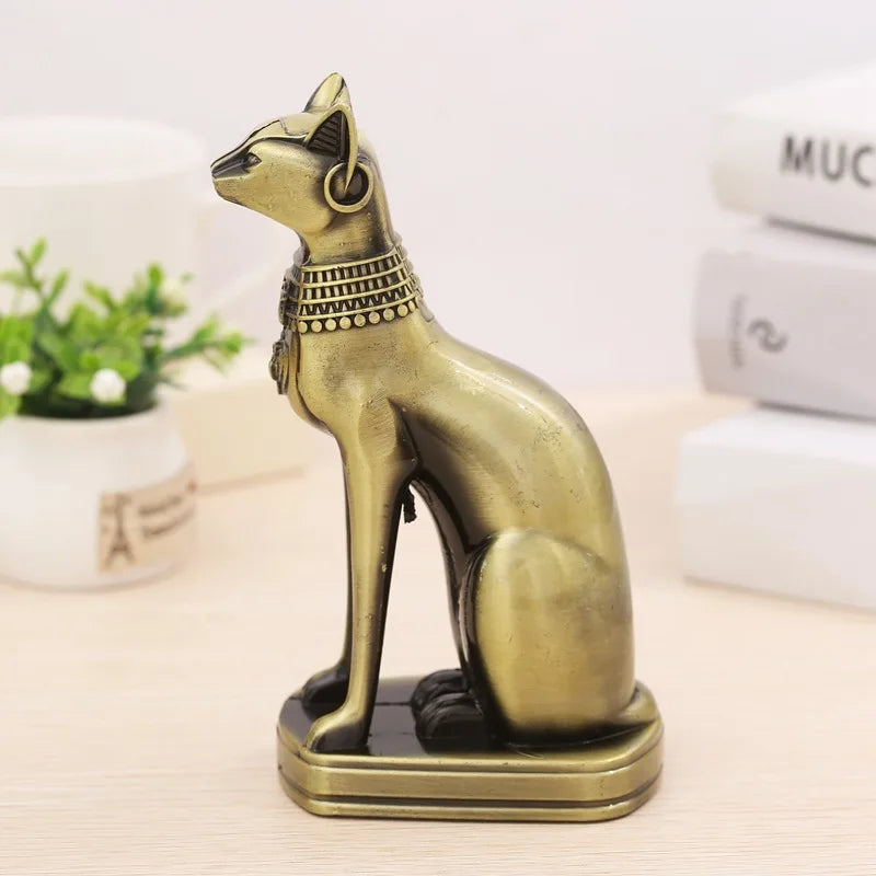 Metal Egyptian Cat Statue Home Decor Handicrafts Ornaments, Retro and Nostalgic Wine Cabinet Decorations