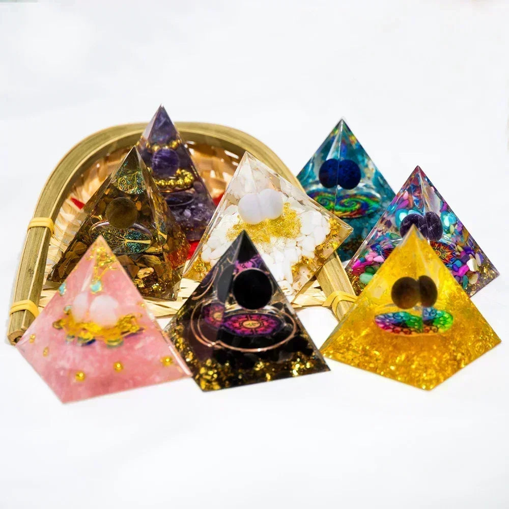 5Cm Natural Crystal Energy Generator Pyramid Peridot Amethyst Reiki Healing Chakra Resin Pyramid Egyptian Decor Room Decoration